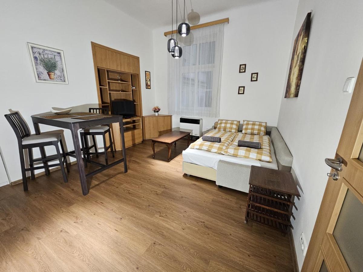 Sweet Apartment In The Heart Of Prague Ngoại thất bức ảnh